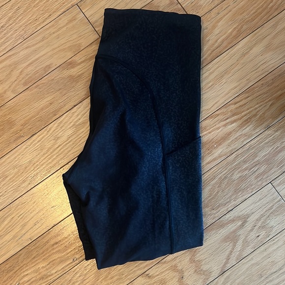 Black Athleta leggings in perfect condition!! - Picture 2 of 4